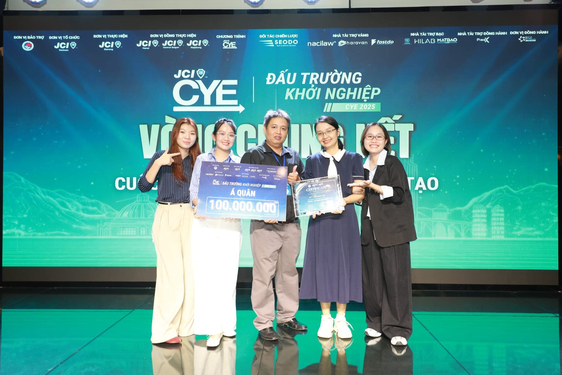 VECA VỰA SỐ ĐẠT Á QUÂN CYE 2025- TIẾP TỤC SỨ MỆNH THÚC ĐẨY KINH TẾ TUẦN HOÀN