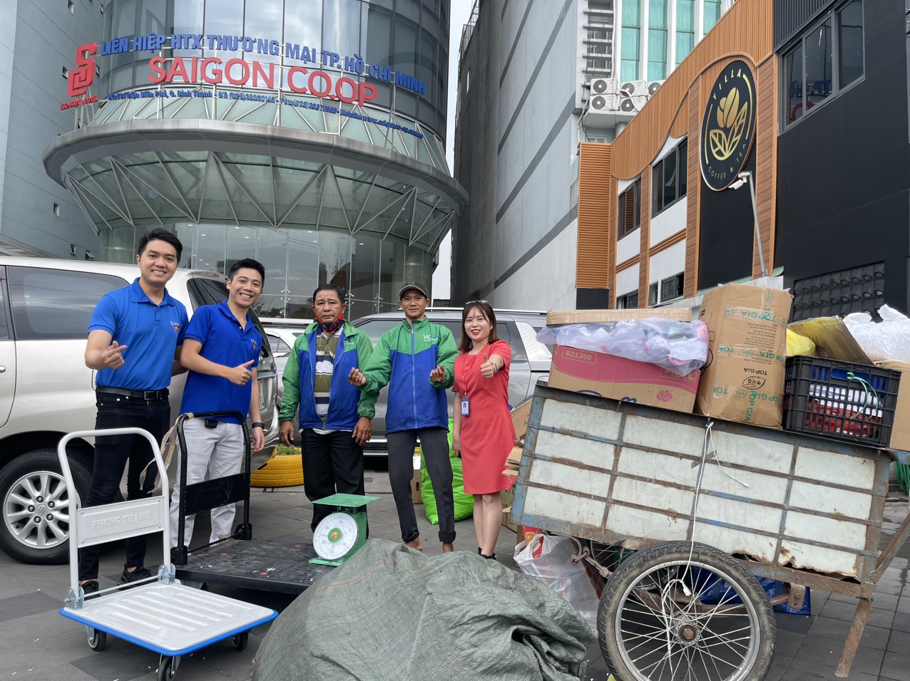 VECA đồng hành cùng Saigon Co.op tại chương trình “Gom tái chế - Nhận quà xinh”